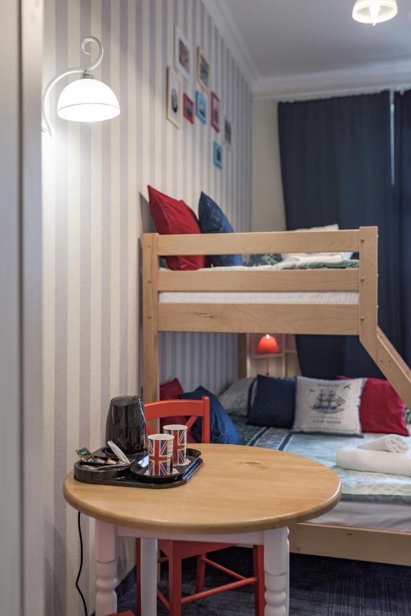 Hostel Night O'Clock ออปอเล ภายนอก รูปภาพ